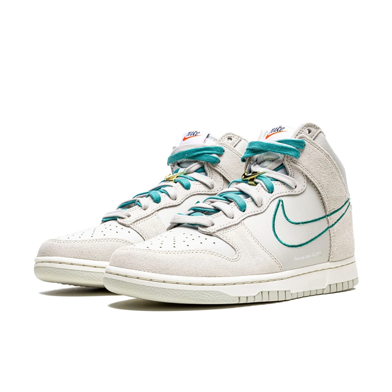 Dunk High SE "First Use Pack - Green Noise"