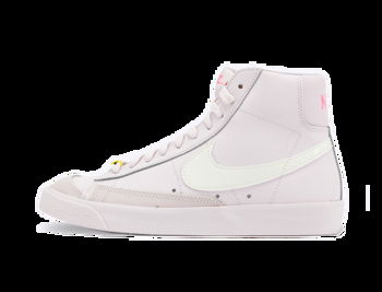 Nike WMNS Blazer Mid '77 CZ0376-500