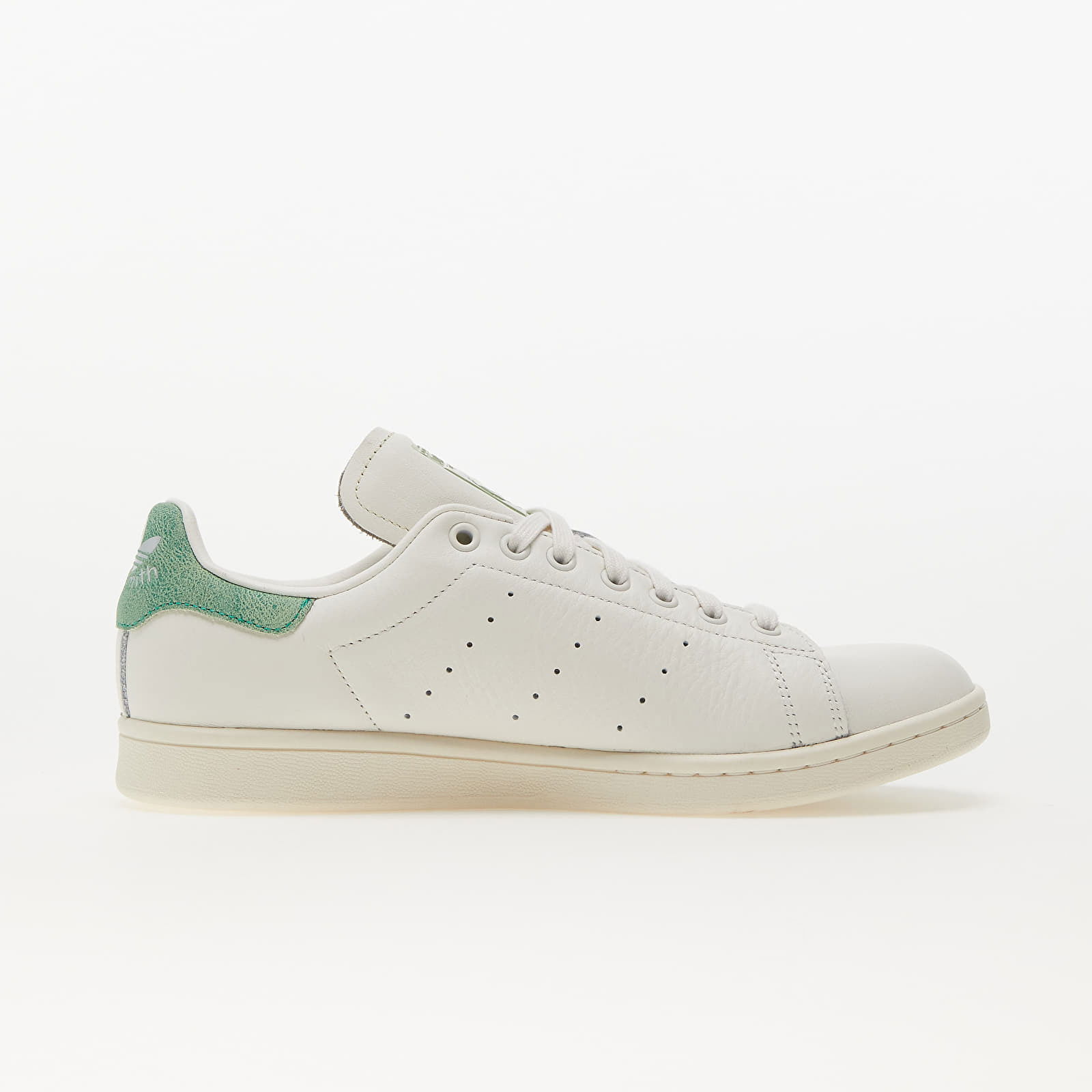 STAN SMITH