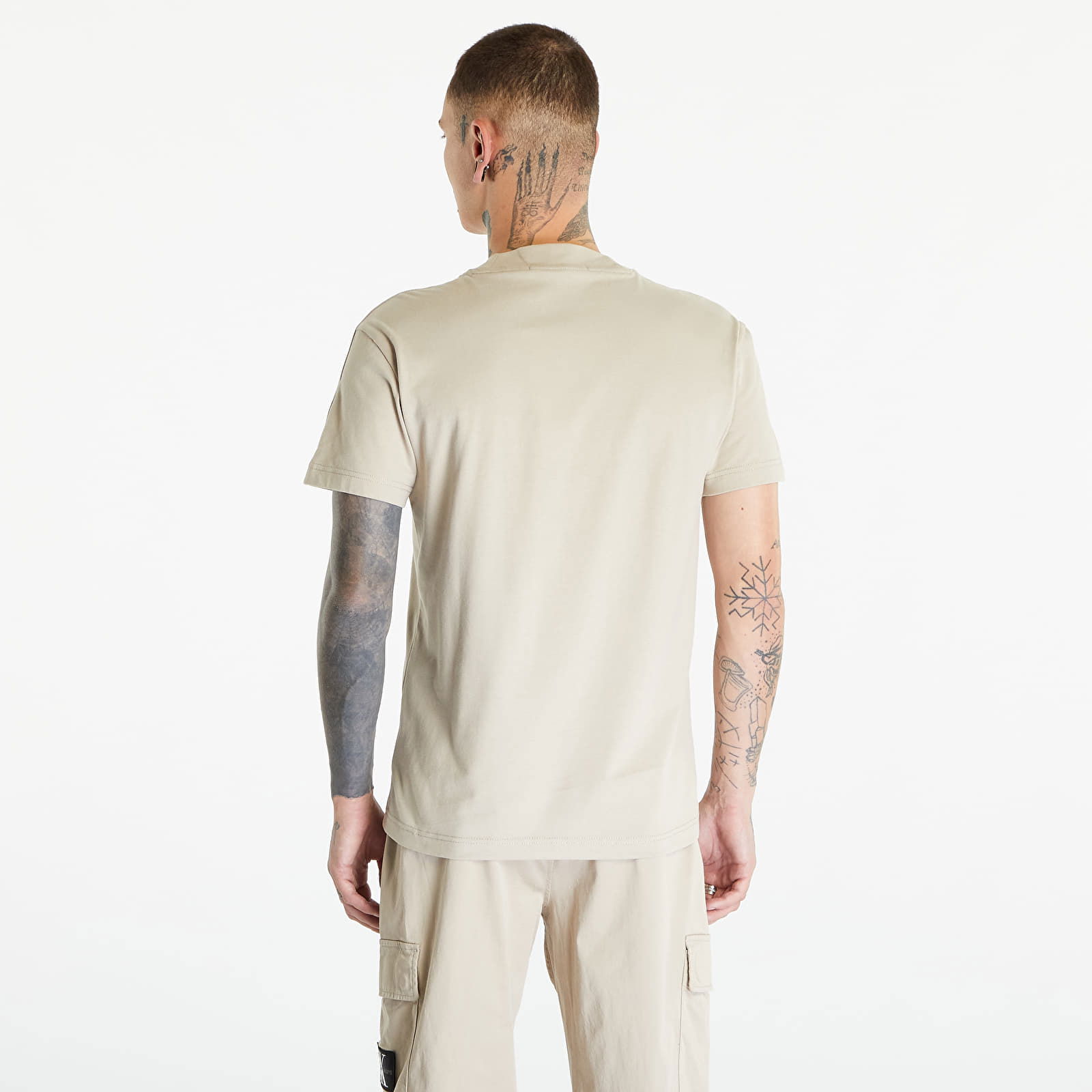 Jeans Woven Tab Short Sleeve Tee Plaza Taupe