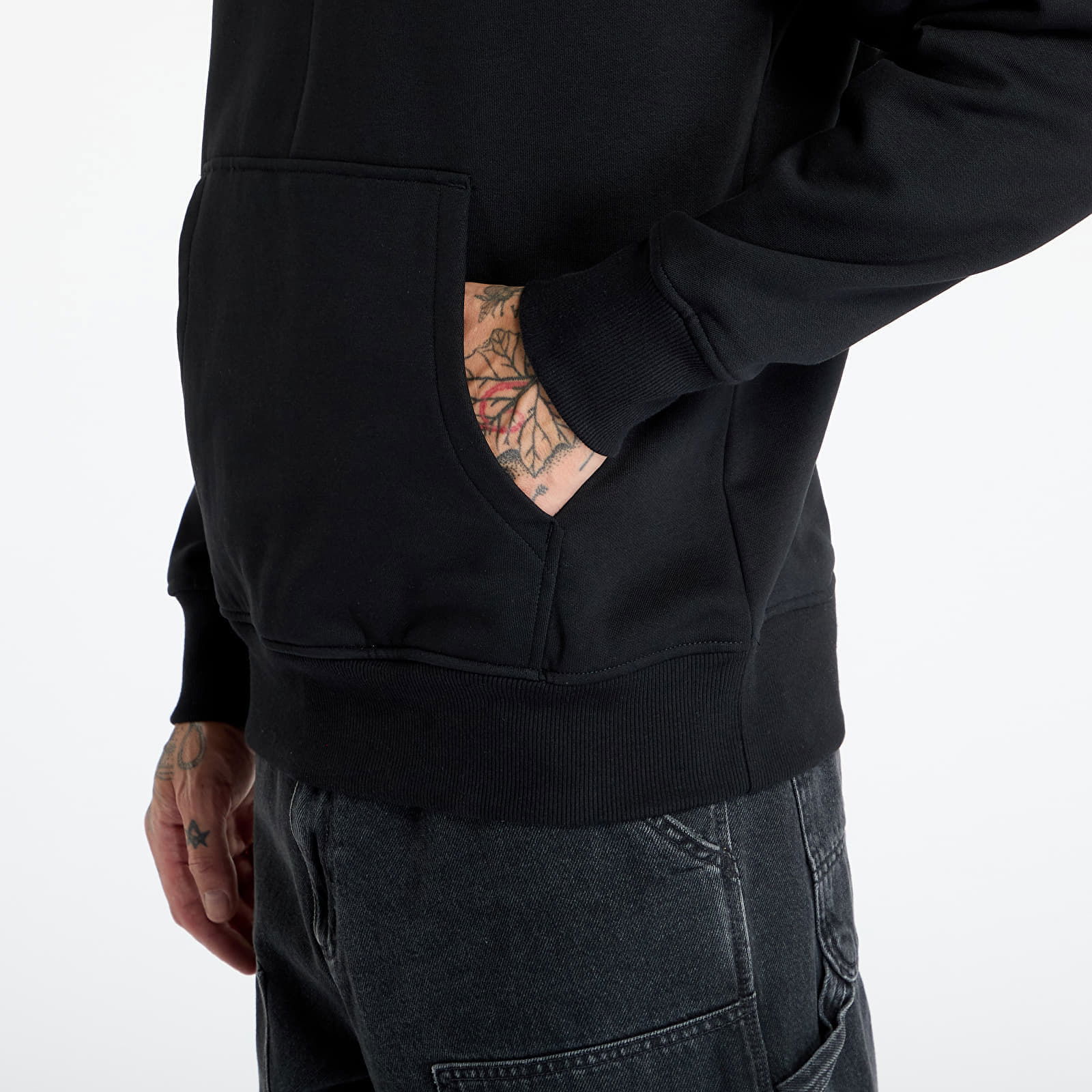 Raglan Box Nse Hoodie TNF Black