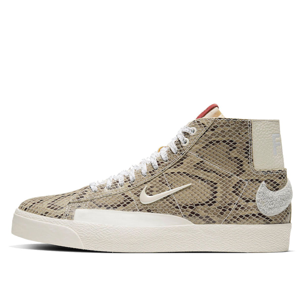 Nike Soulland x Blazer Mid SB 