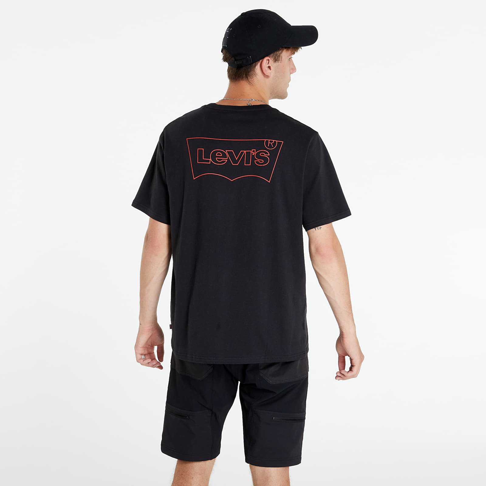 Relaxed Fit Tee Core