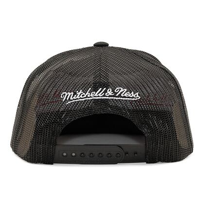 Recharge Trucker Los Angeles Lakers Black