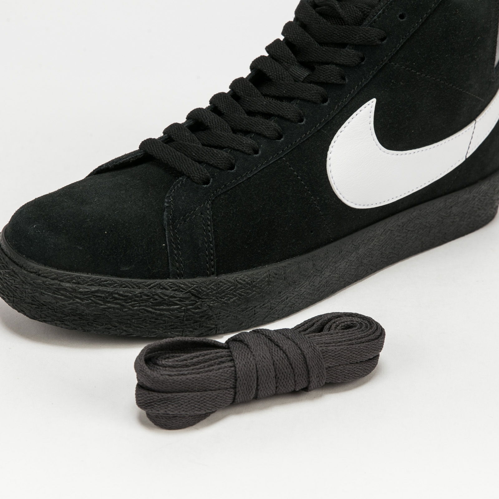 Zoom Blazer Mid