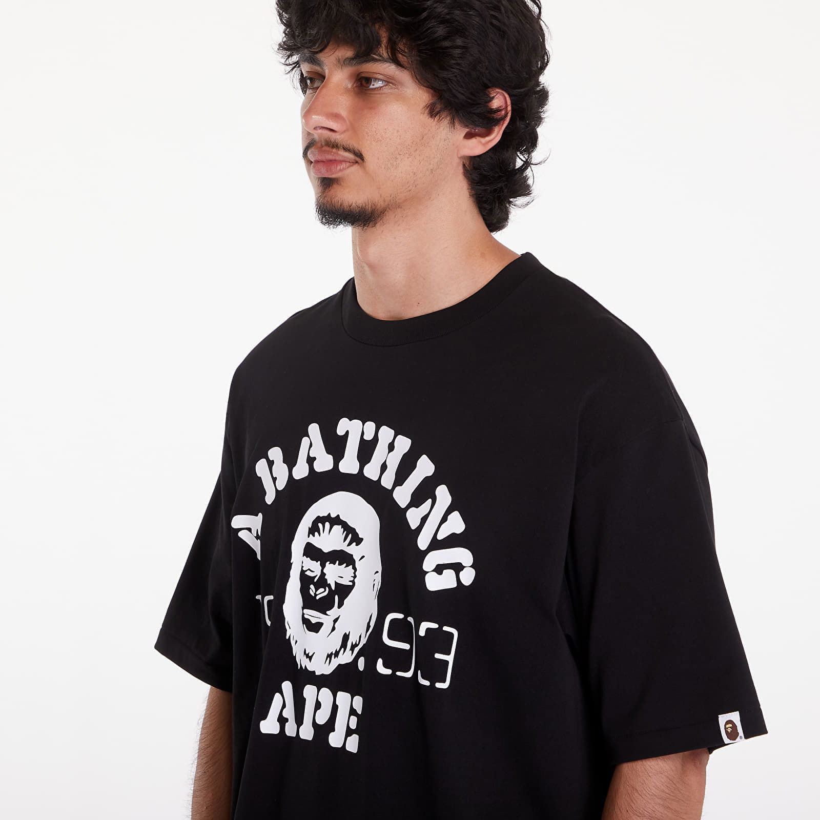 A BATHING APE Og Ape Head College Relaxed Fit Tee