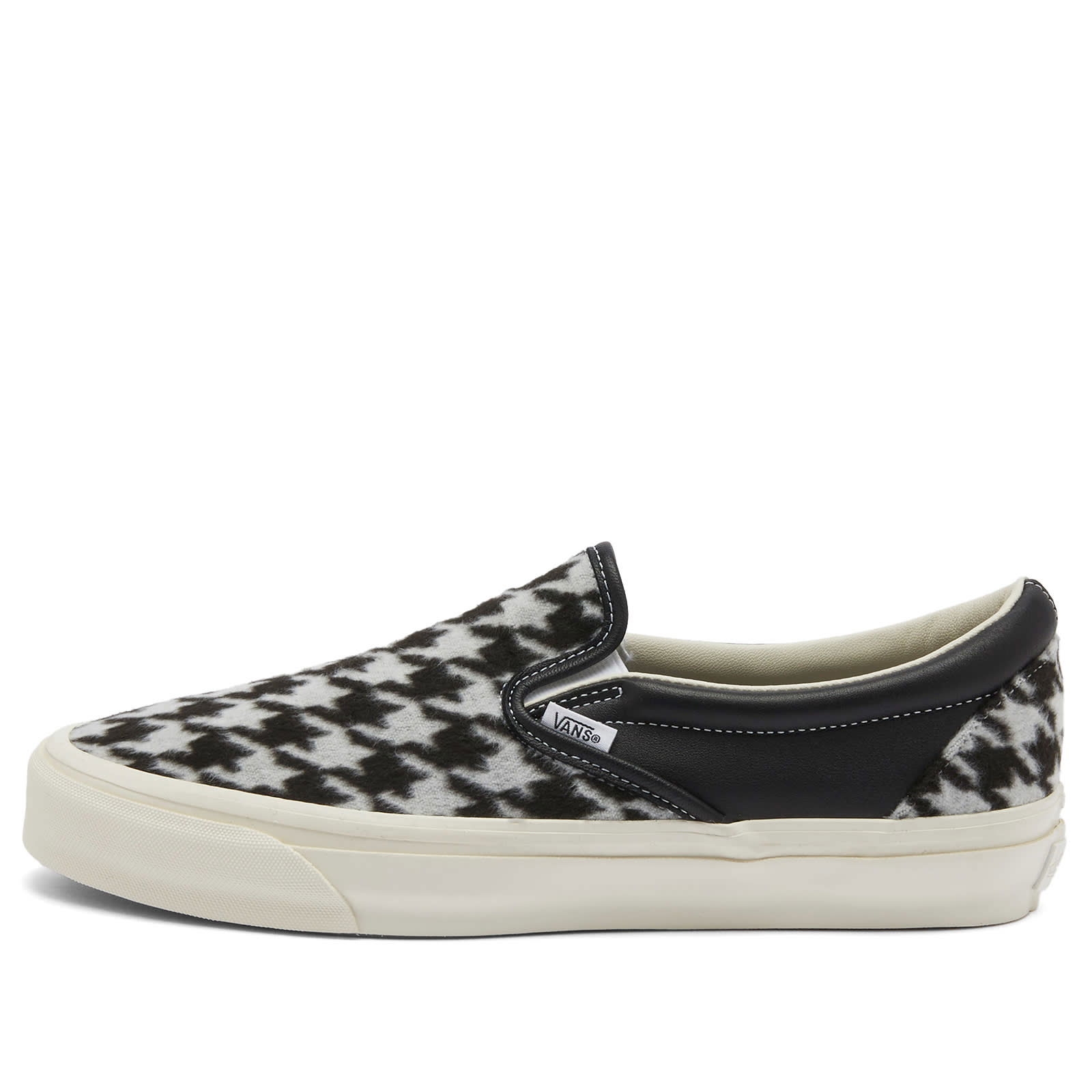 Men's Slip-On Reissue 98 in Lx Houndstooth Black, Size UK 6 | END. Clothing