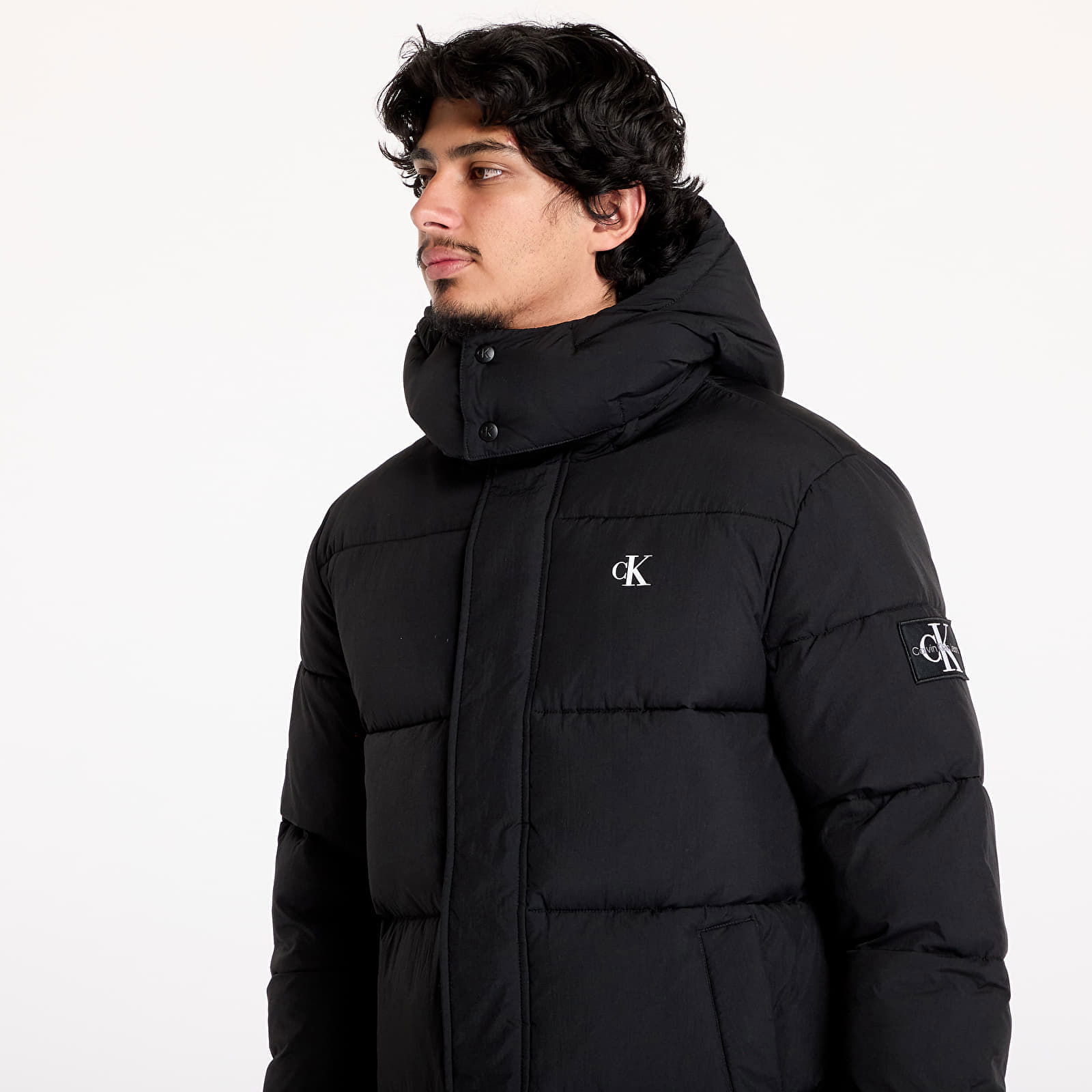 Essentials Non Down Jacket Black