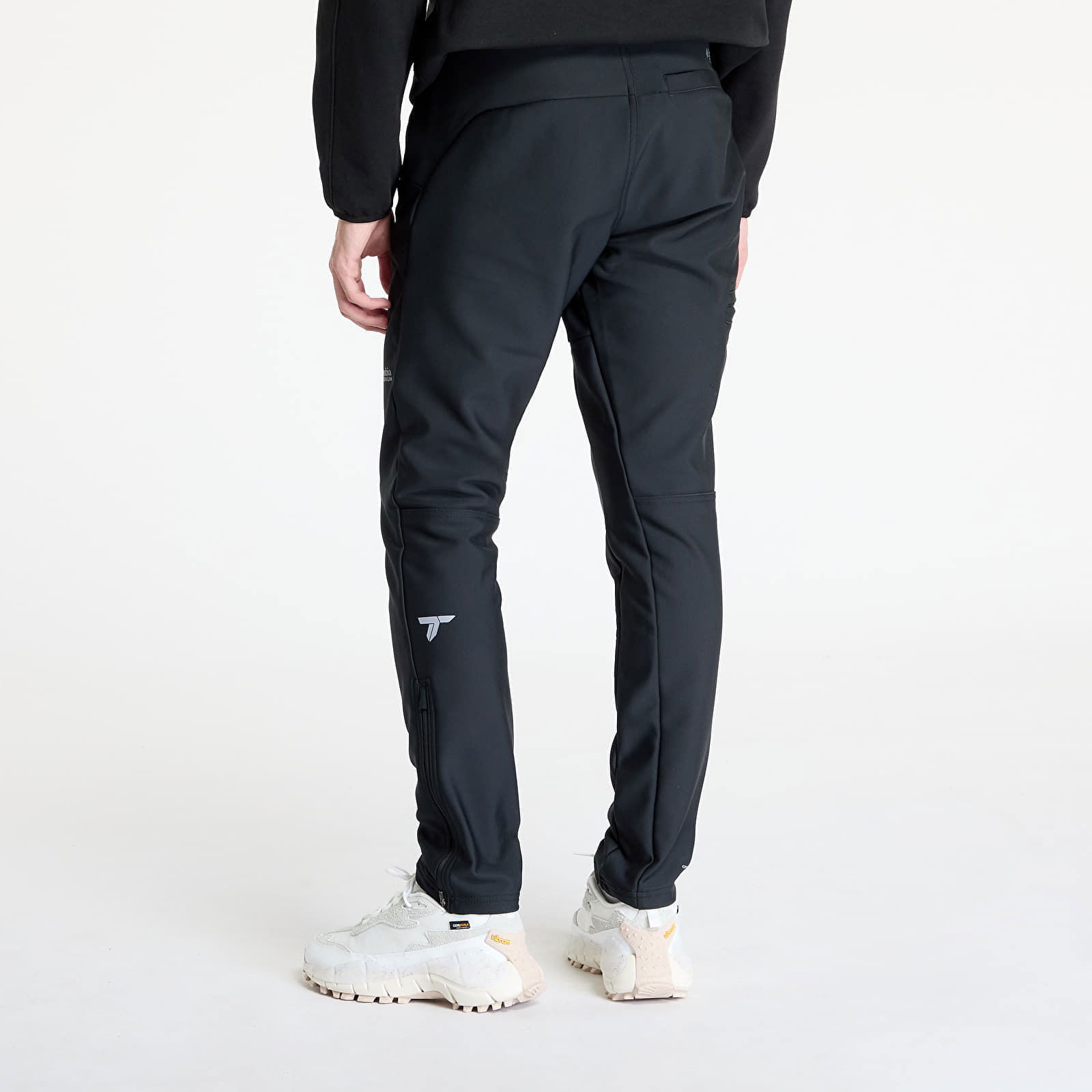 Vast Canyon™ Softshell Pant Black