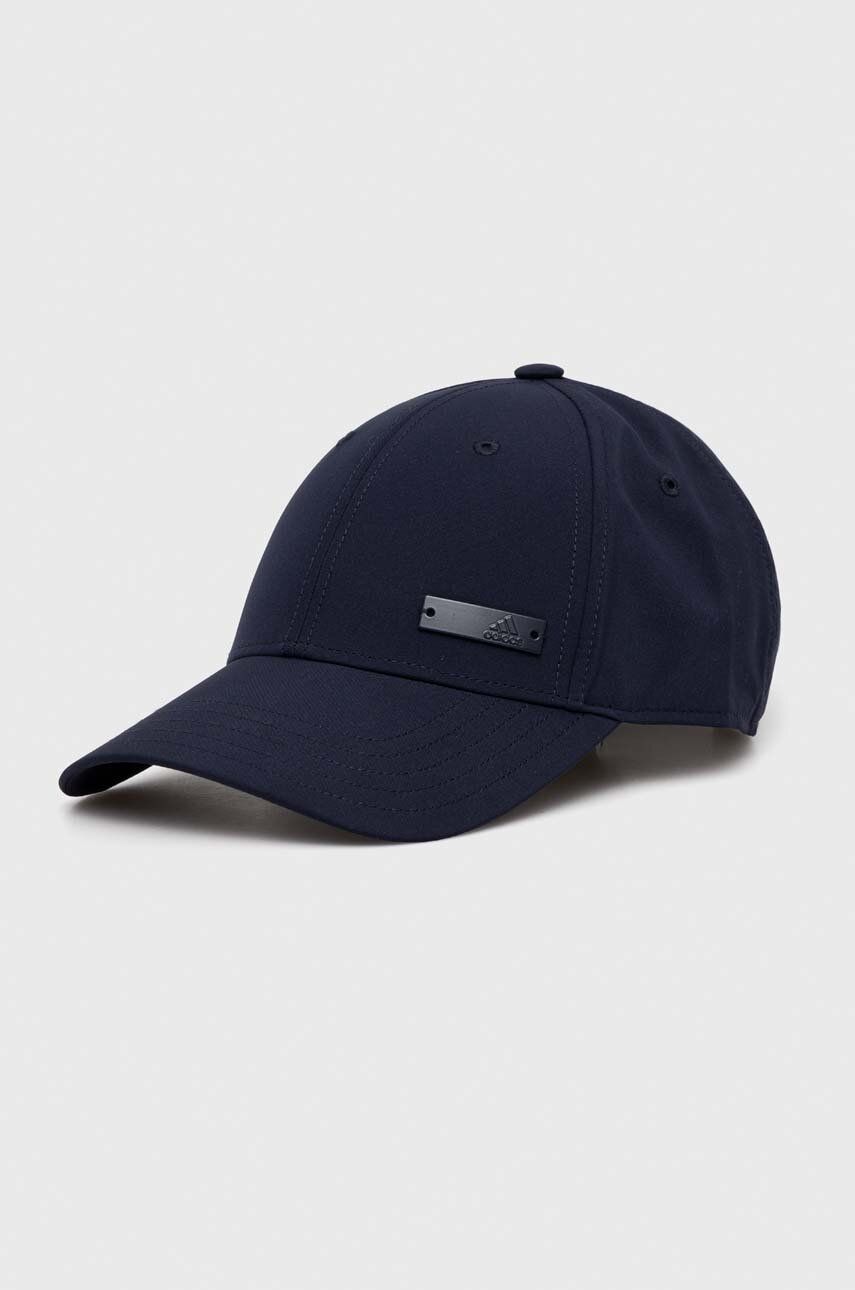 Metal Badge Lightweight Baseball Cap