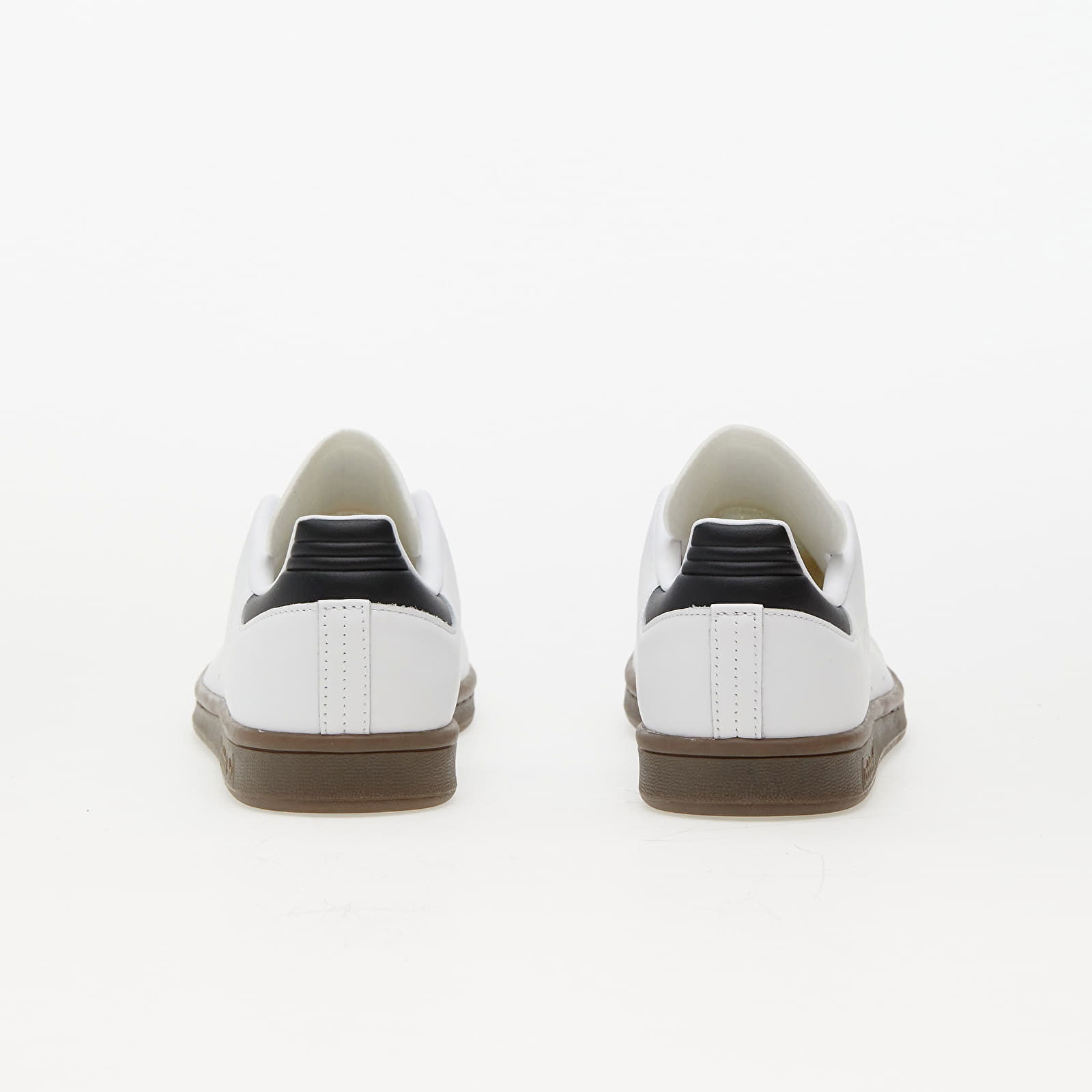 Stan Smith "Cloud White / Core Black / Gum"