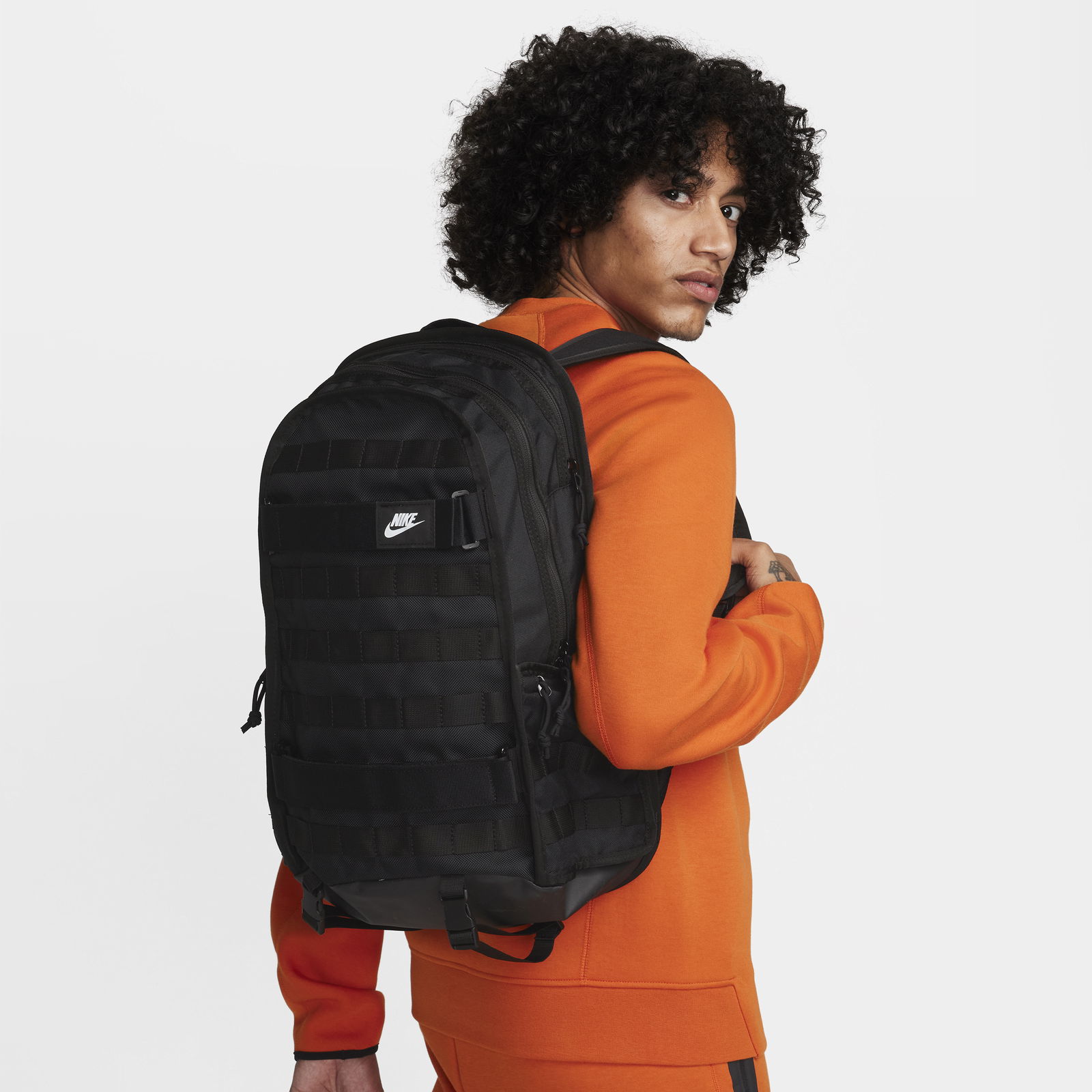 Sportswear RPM Backpack 26 l