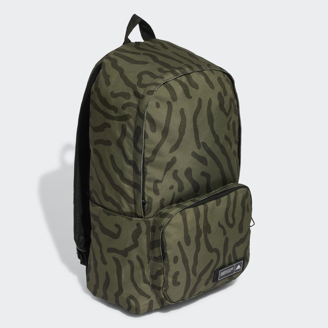 Classic Texture Graphic Backpack