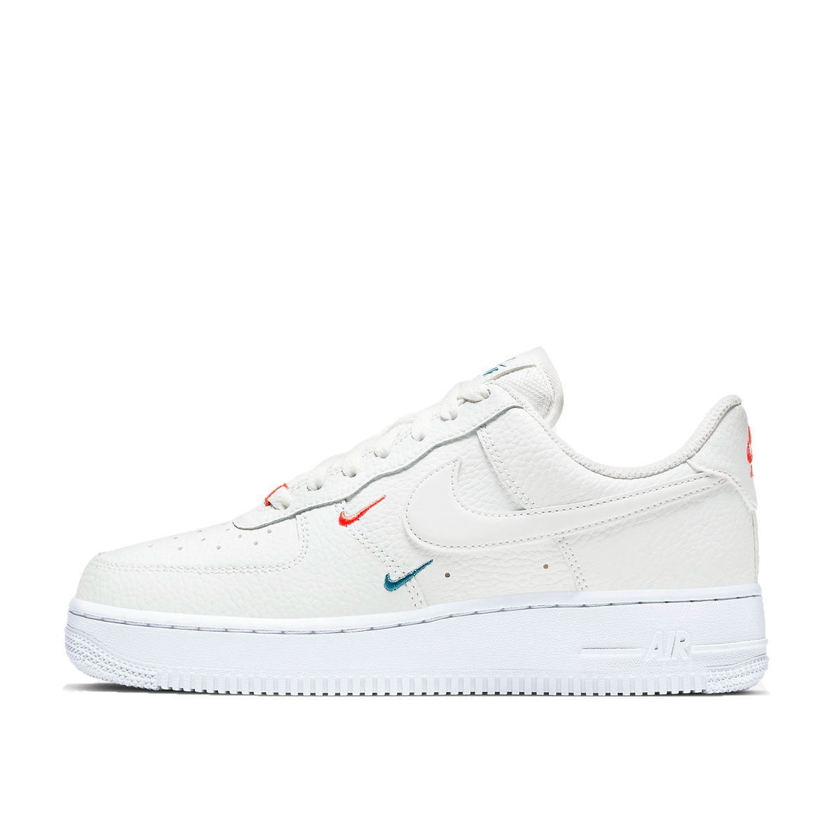 AIR FORCE 1 LV8 UTILITY WHITE (GS) - thepairz