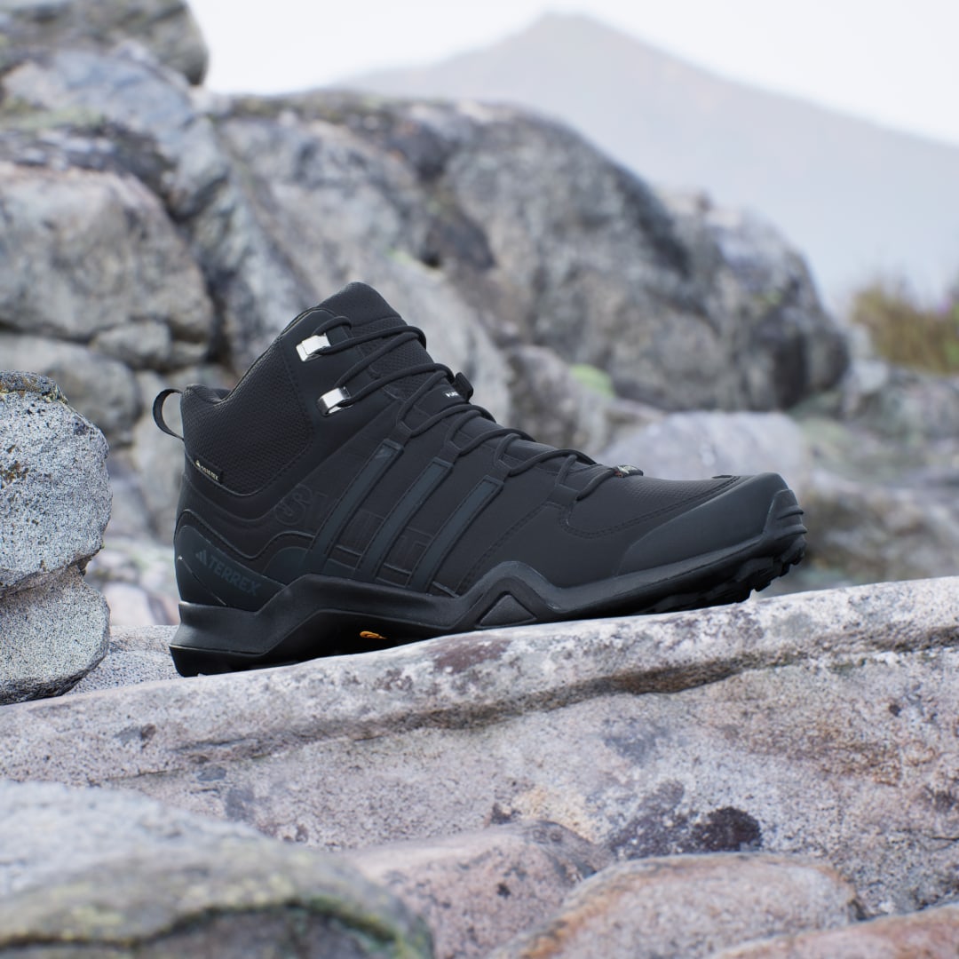 Terrex Swift R2 Mid GORE-TEX Hiking