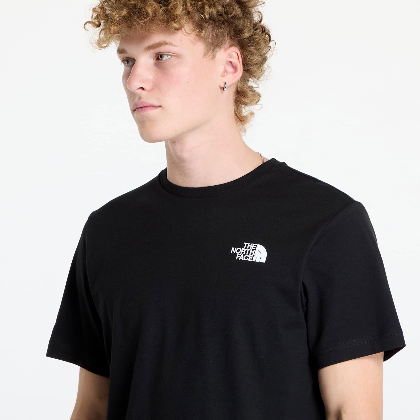 Redbox Celebration T-Shirt in Tnf Black