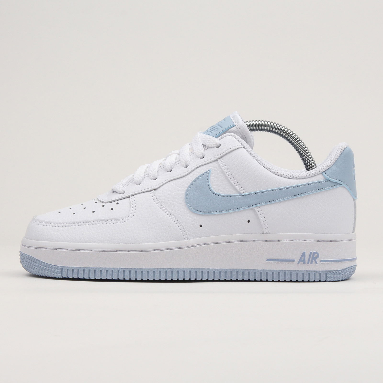 WMNS) Nike Air Force 1 Low '07 Patent 'Light Armory Blue' AH0287-104 -  KICKS CREW