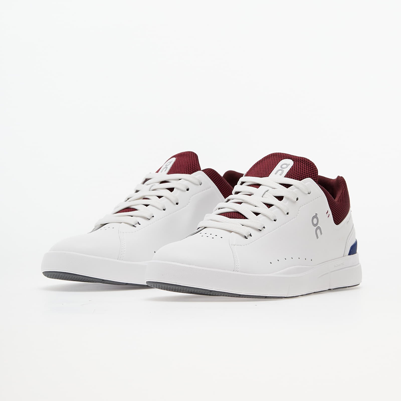 The Roger Advantage "White/ Mulberry"