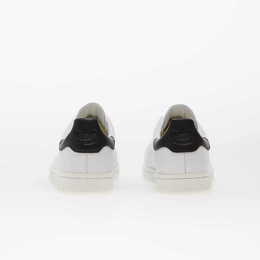 Stan Smith Lux "Core Black"