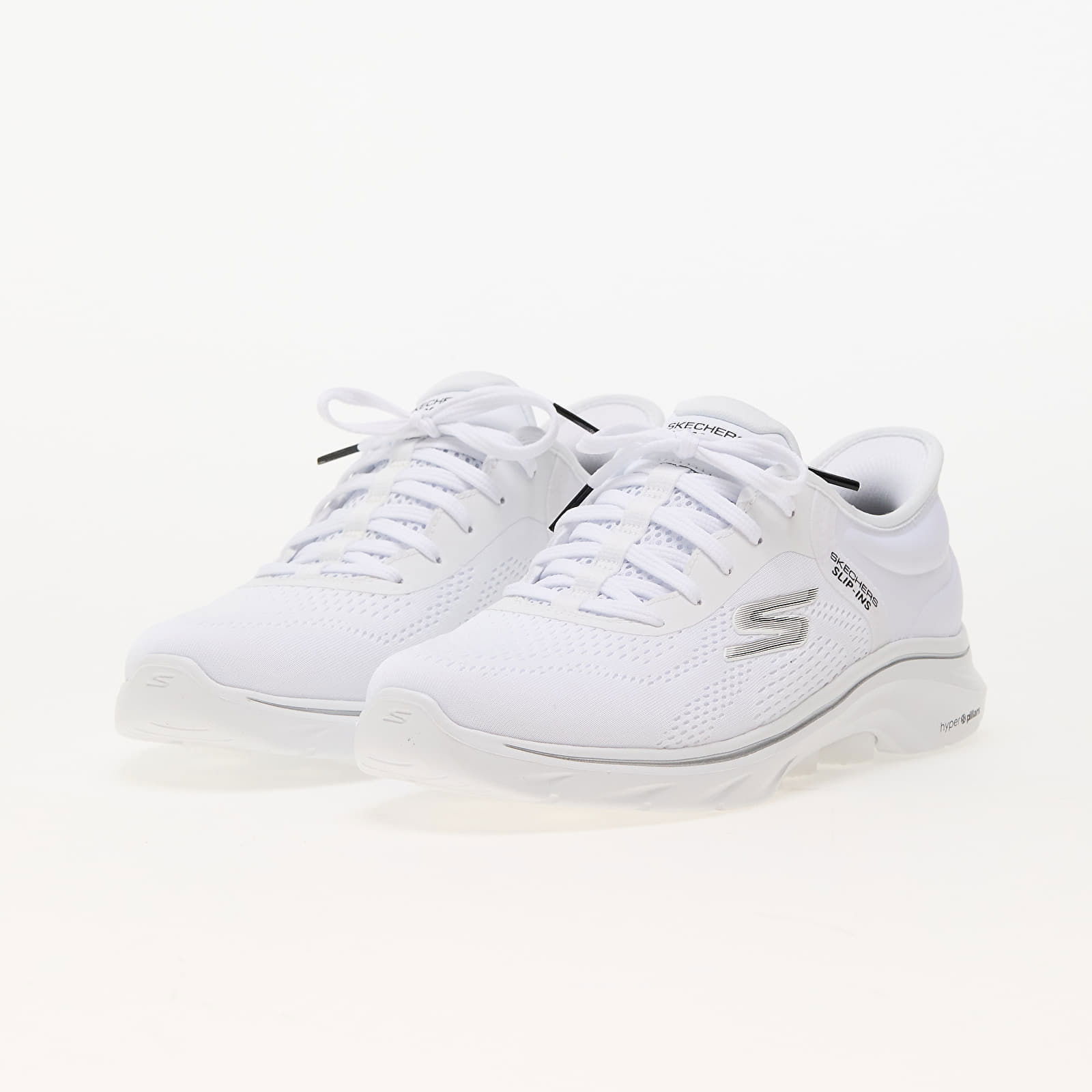 Go Walk 7 - Valin White/ Black