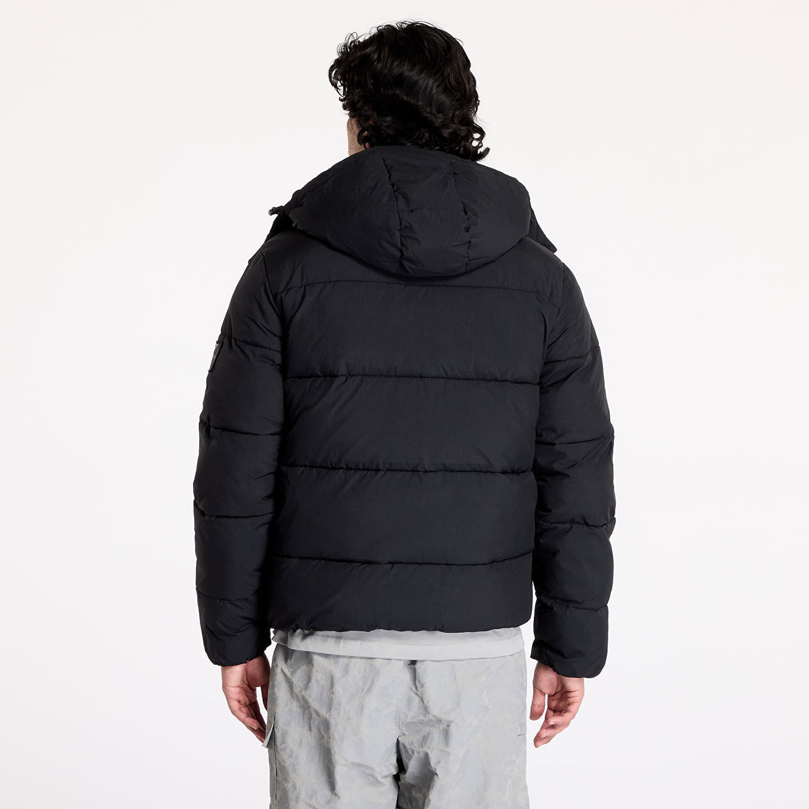 Essentials Non Down Jacket Black