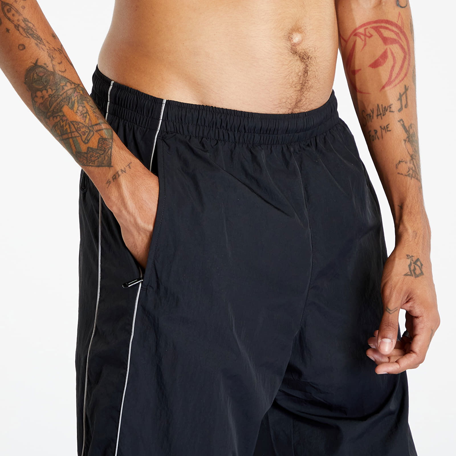 Solo Swoosh Track Pant