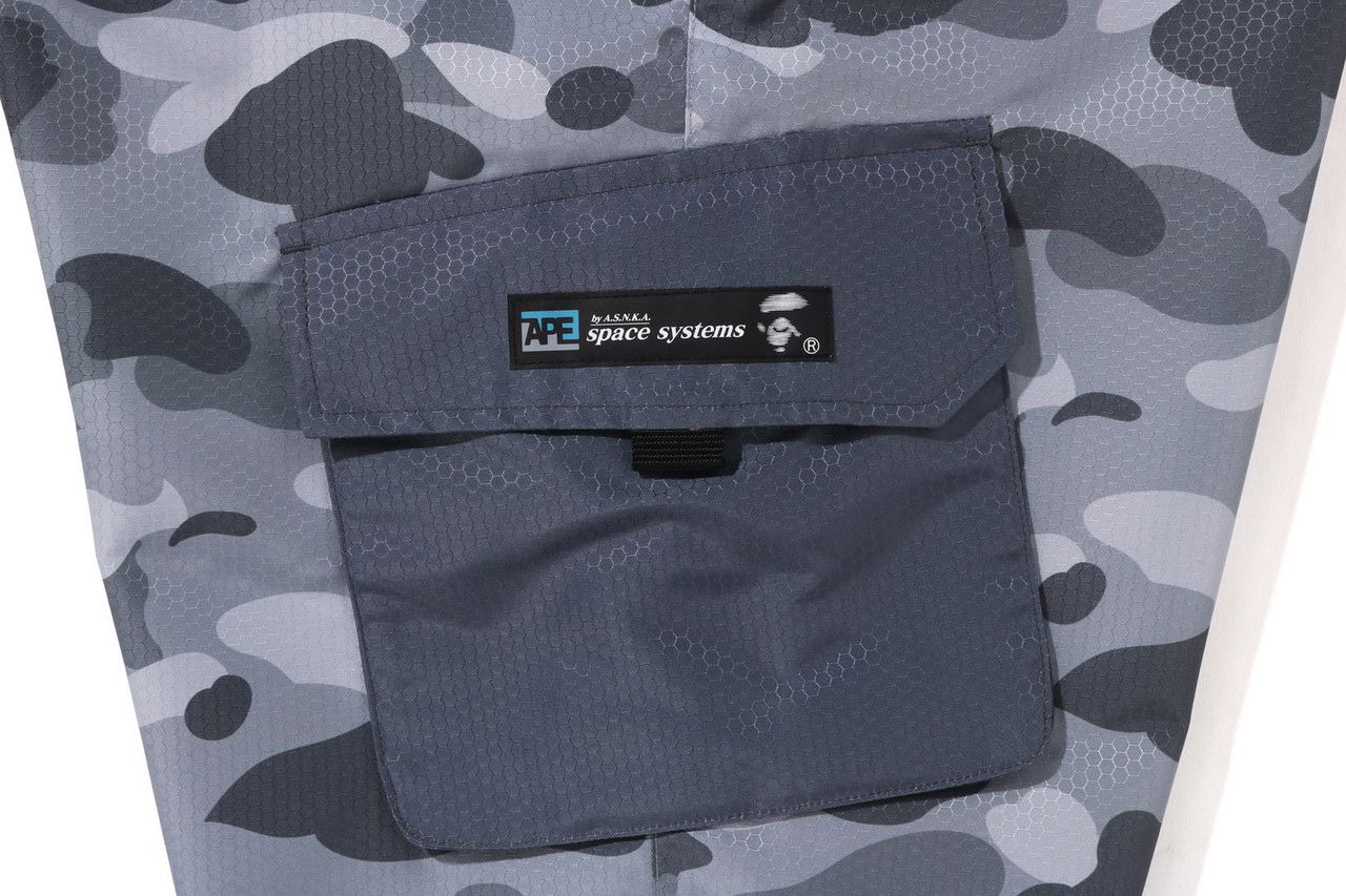 Bape Honeycomb Camo Cargo Shorts Grey