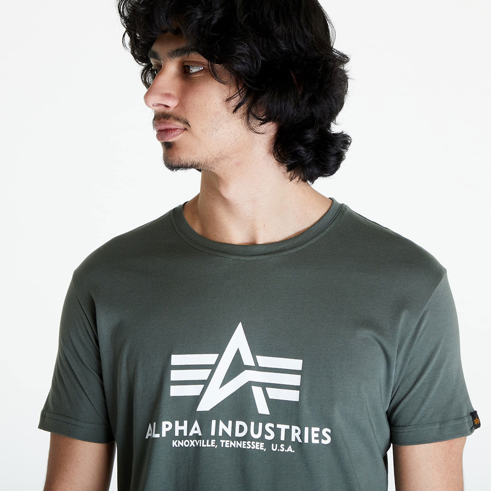 Basic Tee Dark Olive