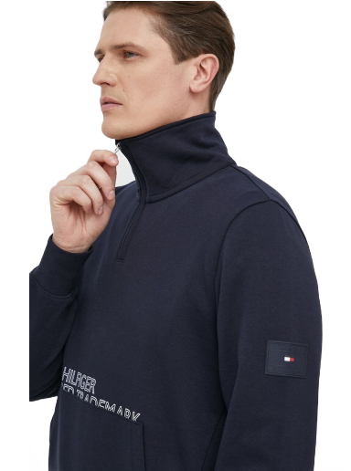 Flex Fleece Graphic Half-Zip Sweatshirt