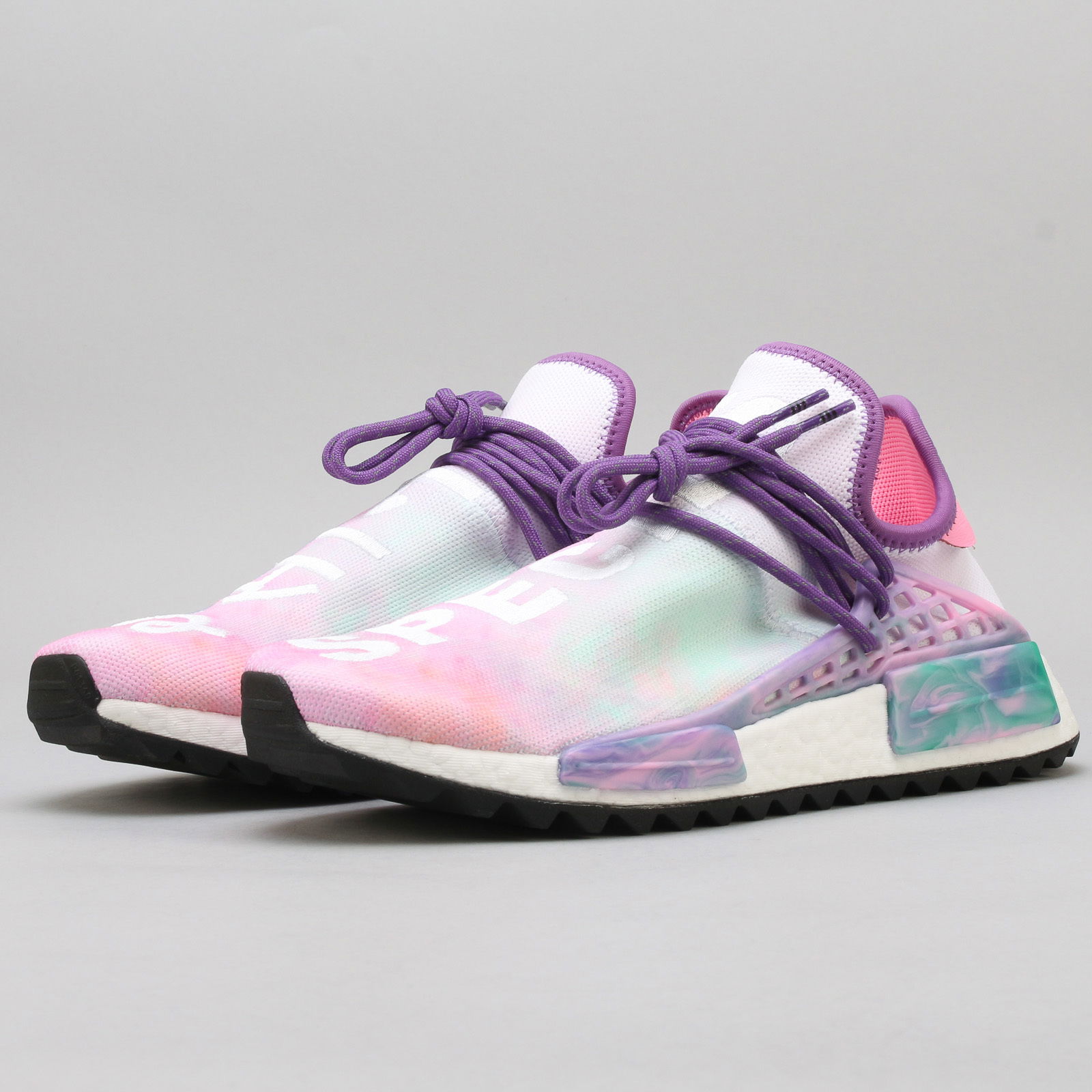 Pharrell Williams HU HOLI NMD MC