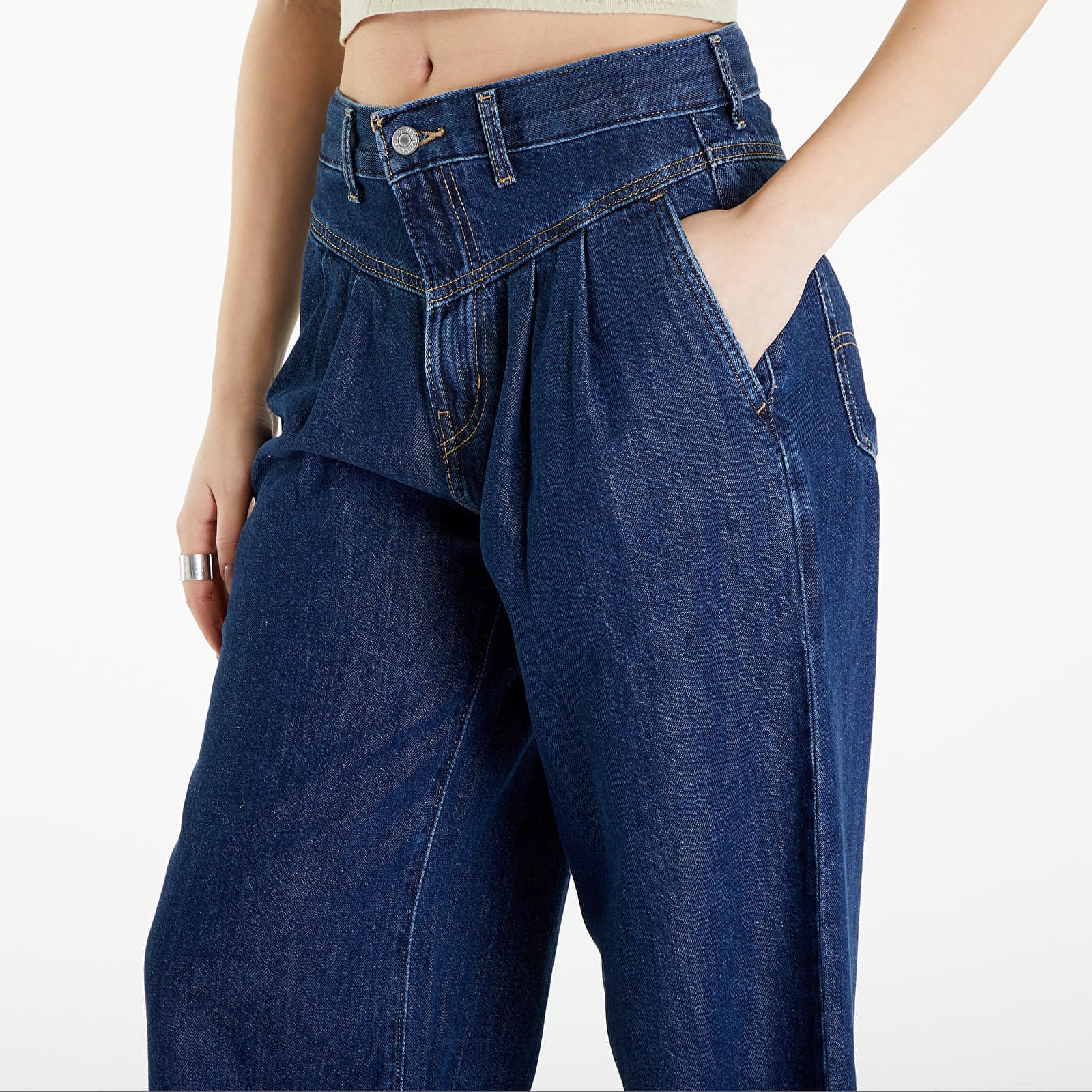 ® Featherweight Baggy Jeans