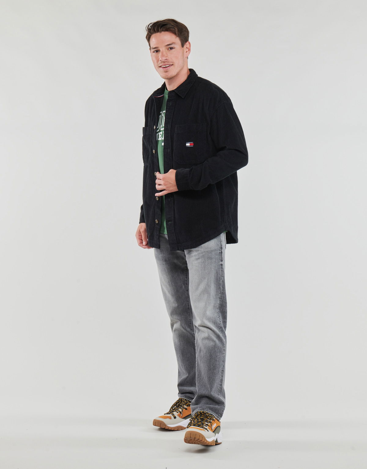 CASUAL CORDUROY OVERSHIRT