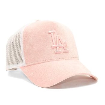 New Era 9FORTY Womens A-Frame Trucker MLB Velour Los Angeles Dodgers Pale Pink / Pa One Size 60435011