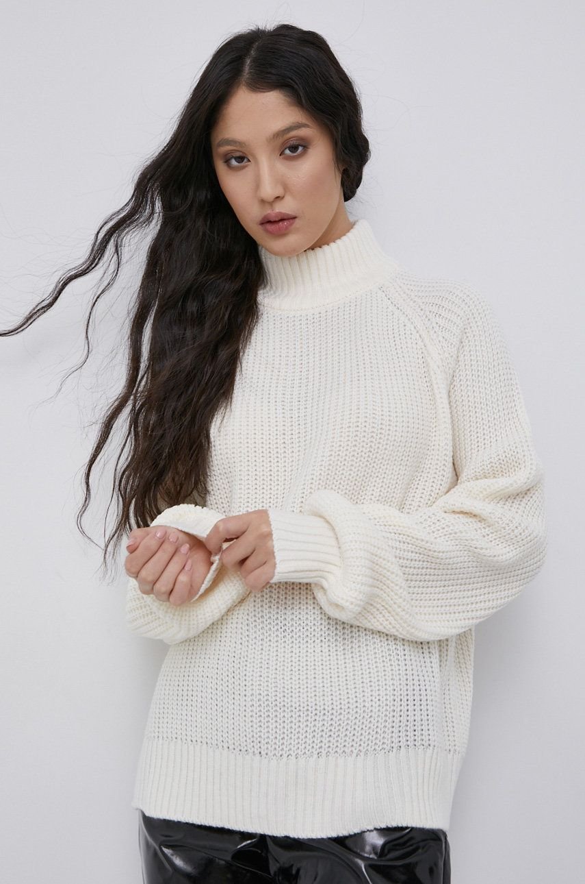 HIGH NECK KNITTED PULLOVER