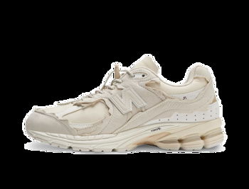 New Balance 2002R Ripstop Protection Pack "Cream" M2002RDQ