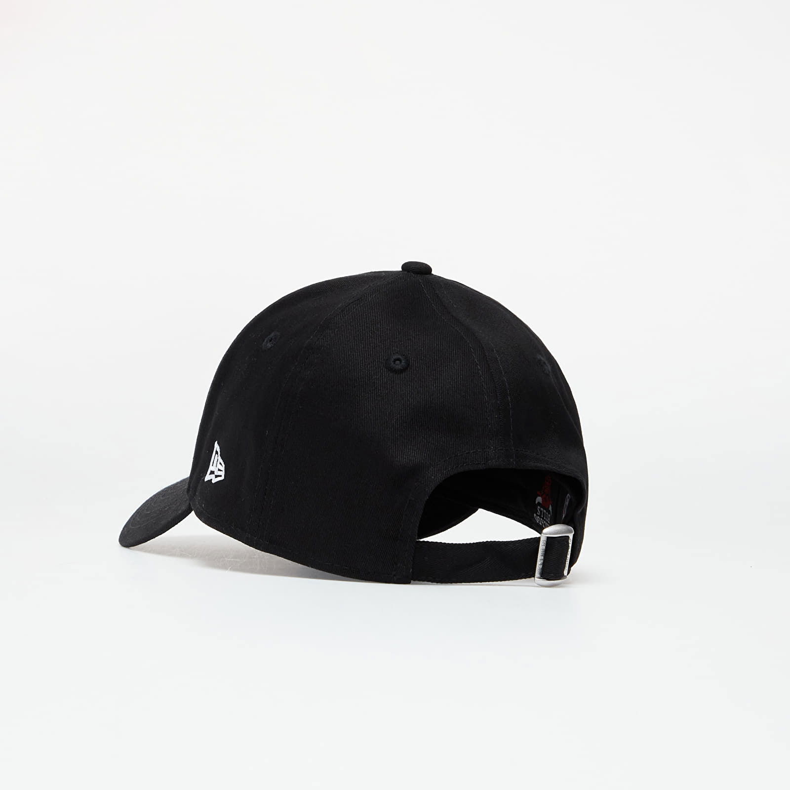 Nba Essential Outline Chicago Bulls Cap