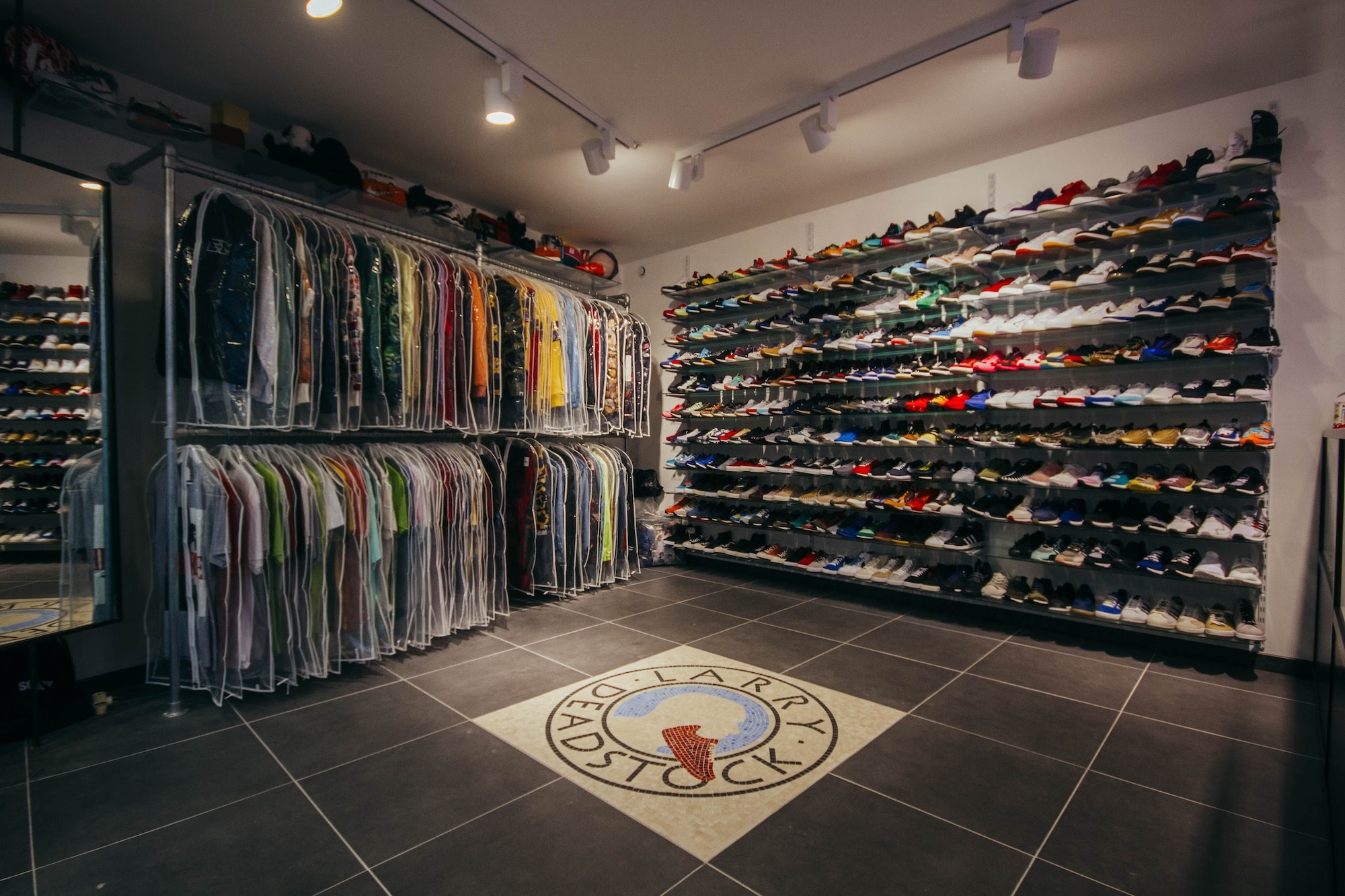 The Best Streetwear and Sneaker Stores in Paris - Larry Deadstock